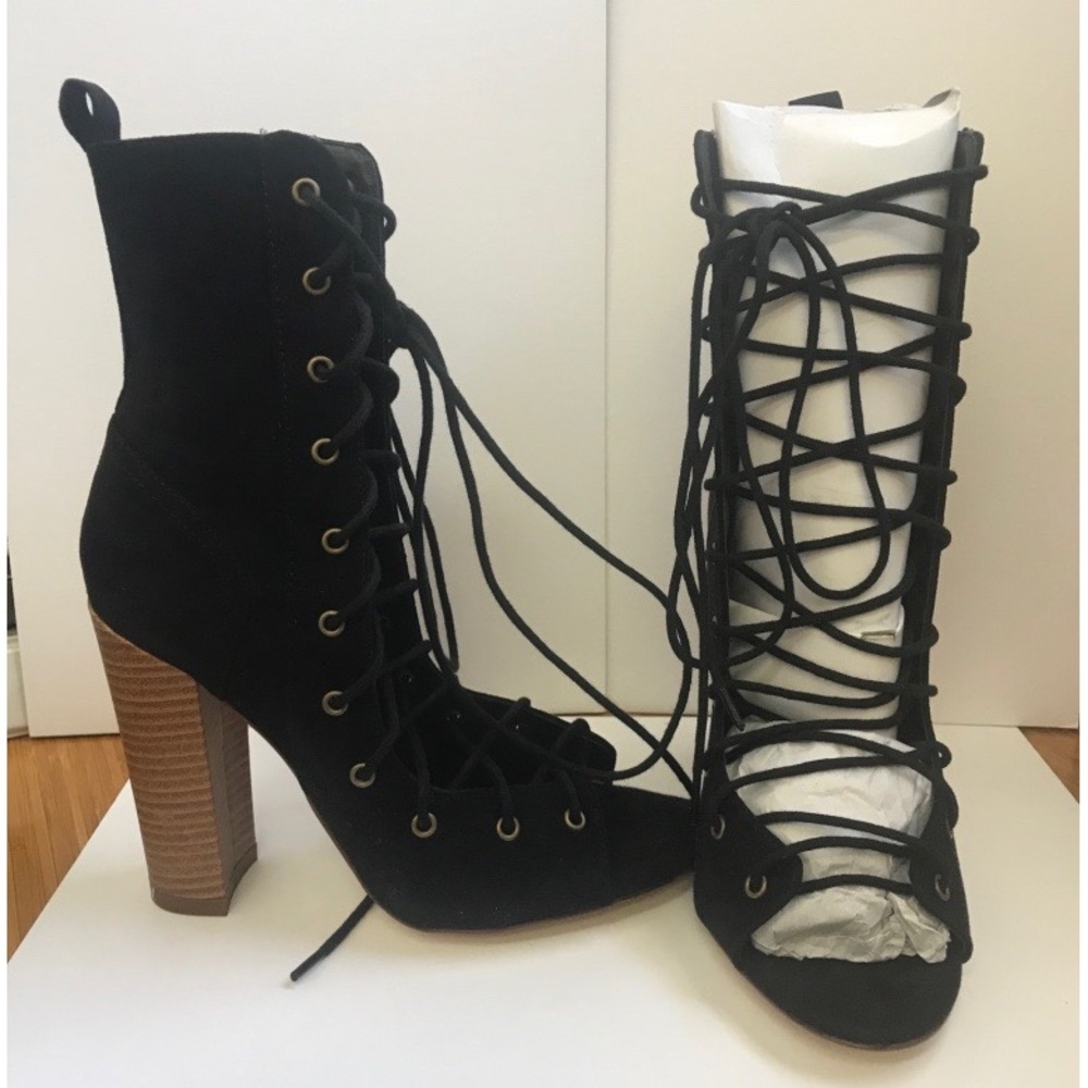 Lulu’s Lace-Up Chunky Heels